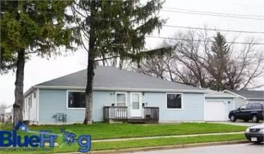 Main picture of 701 Walter St