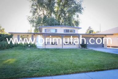 Main picture of 4646 S Tina Way