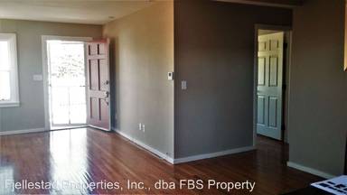 Main picture of 4810 68th St