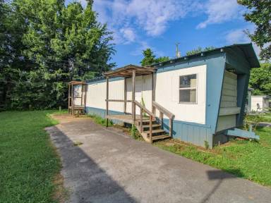 Main picture of 14 Simpson Rd