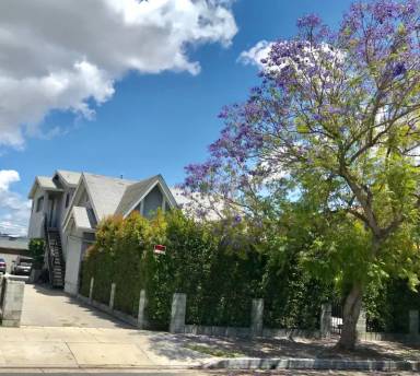 Main picture of 5660 Case Ave