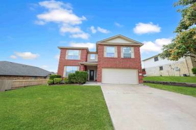 Main picture of 2203 Ryan Dr