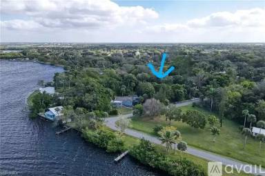 Main picture of 205 Delray Ave