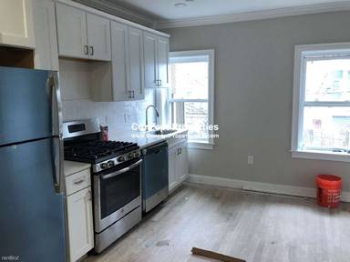 Main picture of 46 Sheridan St