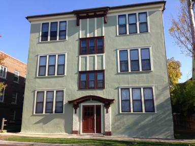 Main picture of 220 Eastern Ave SE