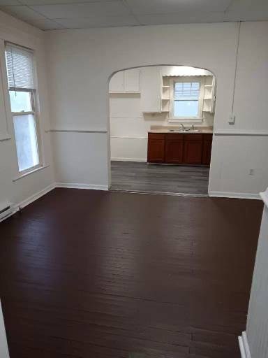 Main picture of 452 S Chestnut St