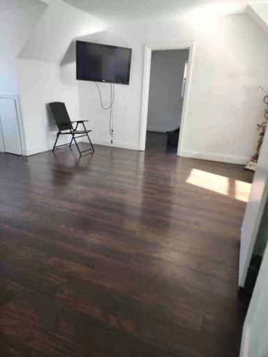 Main picture of 111 G St