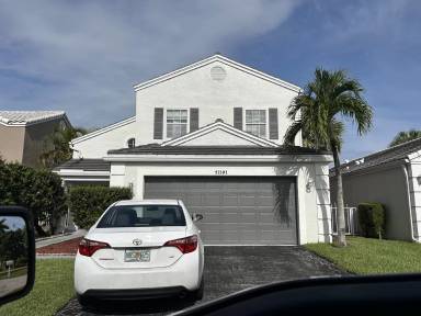 Main picture of 21391 Millbrook Ct