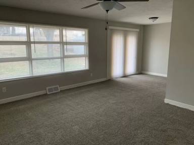 Main picture of 5141 W Zeamer St