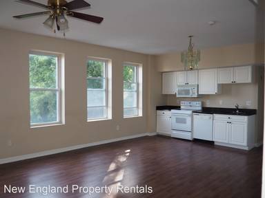 Main picture of 77 River St