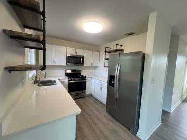 Main picture of 1210 Emory Dr