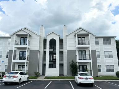 Main picture of Waterford Landing Condo