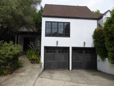 Main picture of 12 Calumet Ave