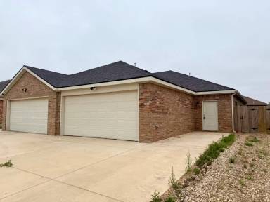 Main picture of 5703 Kemper St