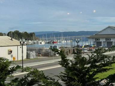 Main picture of 112 I St