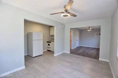Main picture of 13 South St
