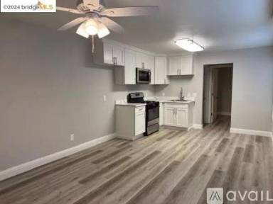 Main picture of 513 W 14th St