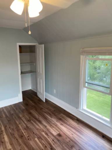 Main picture of 720 Monongalia Ave