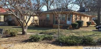 Main picture of 402 Walker Ave NE