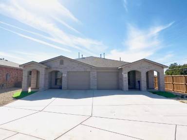 Main picture of 2001 Bryan Ave