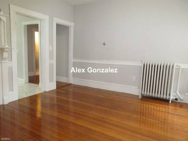 Main picture of 102 Murdock St