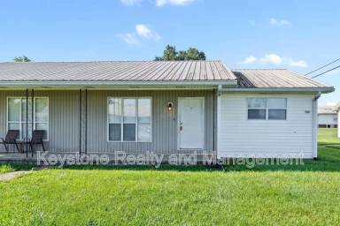 Main picture of 306 Thompsonville Ln