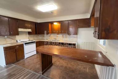 Main picture of 215 Teurlings Dr