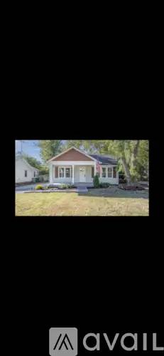 Main picture of 554 E Maple St