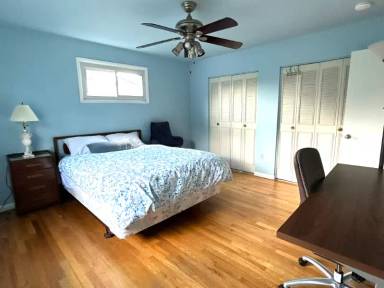 Main picture of 2802 Curry Dr