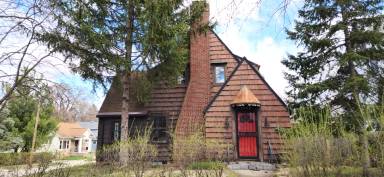 Main picture of 1628 Greenwood Ave