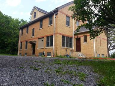 Main picture of 5604 Mission Rd