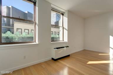 Main picture of 45 Wall St Apartments