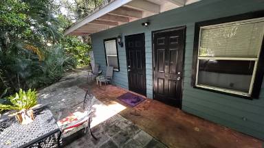 Main picture of 545 SW 15th Ave