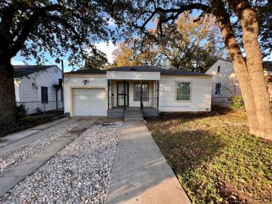 Main picture of 3241 Hardeman St