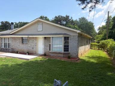 Main picture of 1008 22nd St