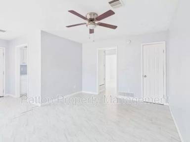 Main picture of 2720 Duncan Dr