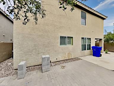 Main picture of 6080 S Bell Pl