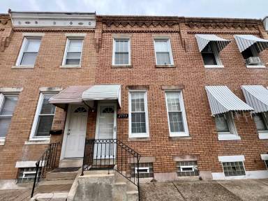 Main picture of 2755 Plum St