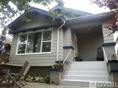 Main picture of 4615 Fremont Ave N