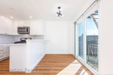 Main picture of 167 21st Ave