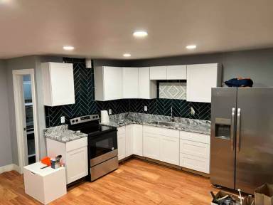 Main picture of 5427 W Mississippi Ave