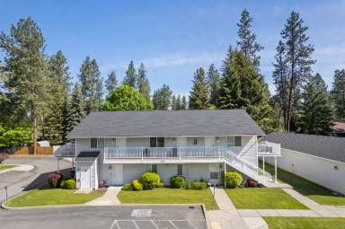 Main picture of 723 E Whispering Pnes Ln