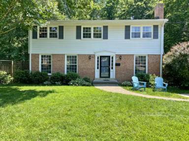 Main picture of 10105 Blue Coat Dr