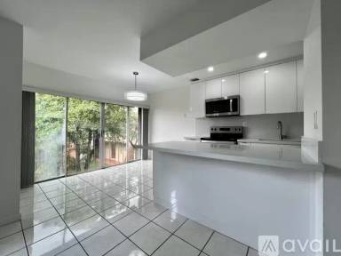 Main picture of 9331 SW 4th St