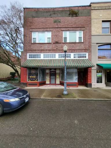 Main picture of 217 N Tower Ave