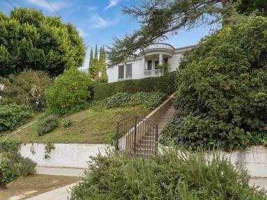 Main picture of 1044 Manzanita St