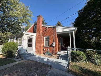 Main picture of 14969 Ridge Rd