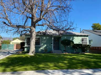 Main picture of 1032 N Valley St