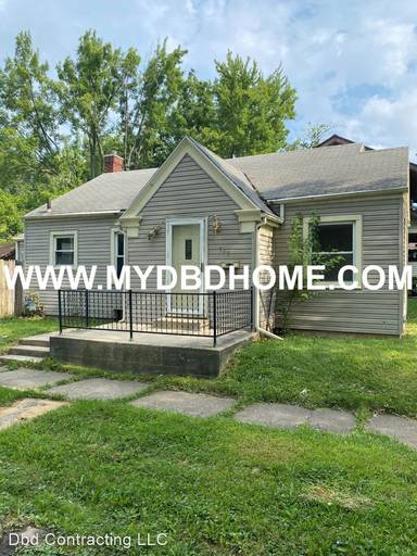Main picture of 717 Hamilton Ave