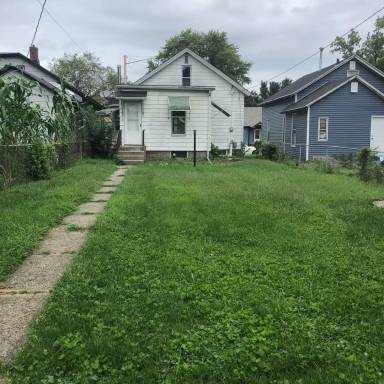 Main picture of 1325 W 14th St